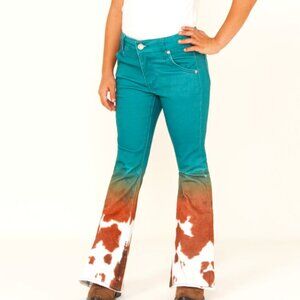 RANCH DRESS'N GIRLS' COW PRINT MID RISE SUPER FLARE JEANS